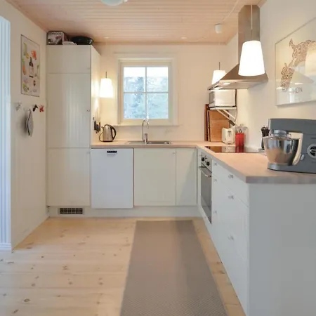 Сasa de vacaciones Two-bedroom Holiday In Stege